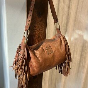 STS ranch wear boho fringe brown leather shoulder bag.